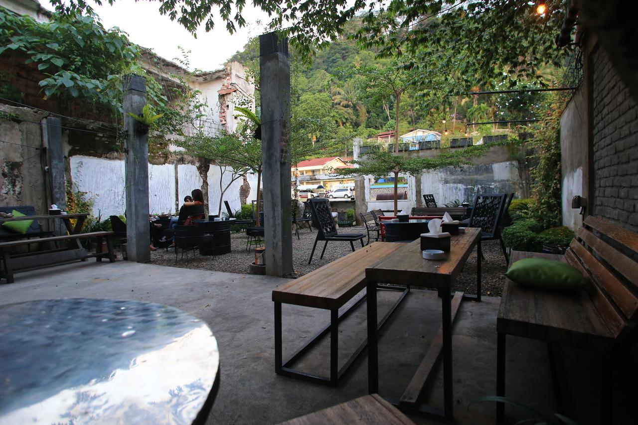 Bat & Arrow Hotel Padang  Luaran gambar