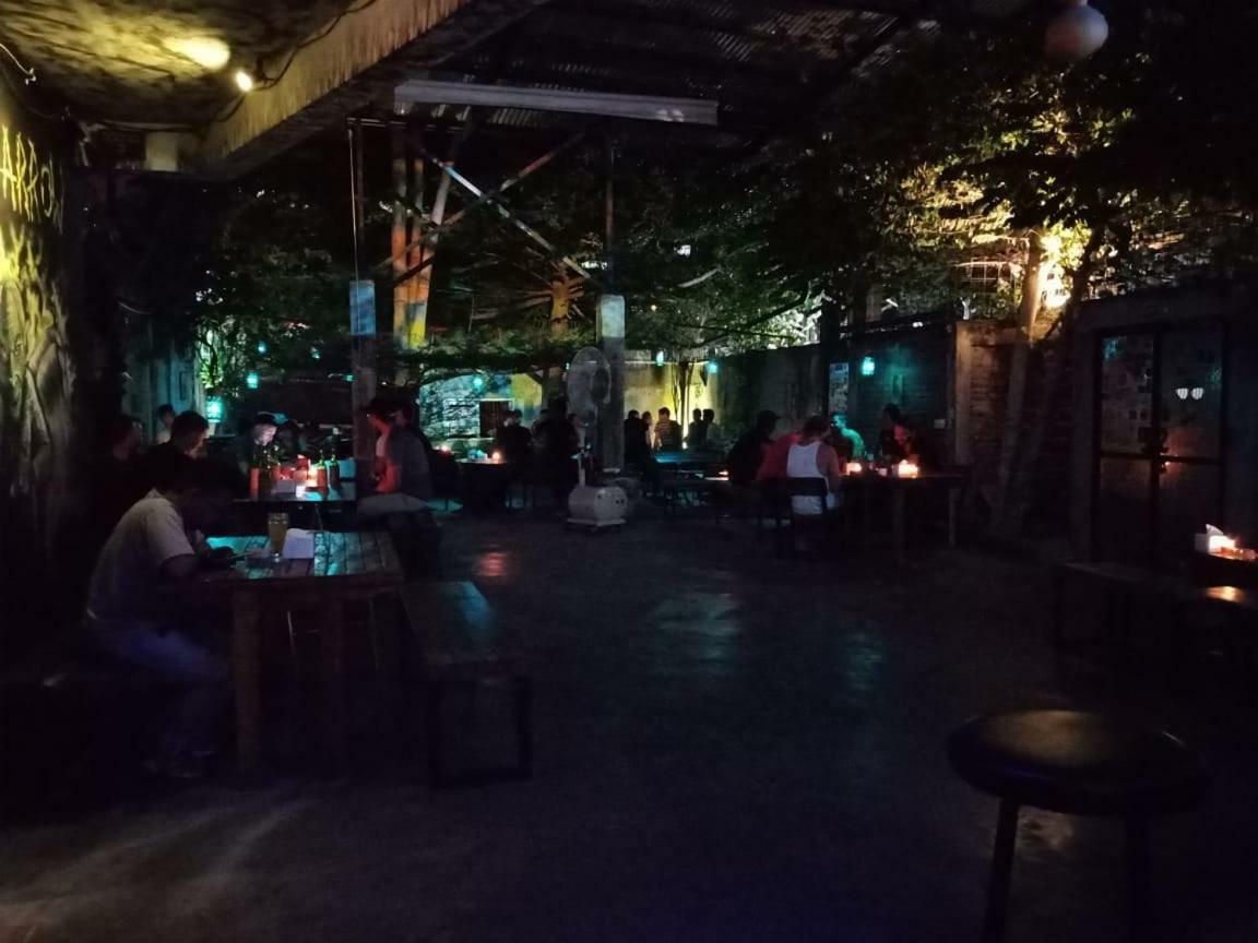 Bat & Arrow Hotel Padang  Luaran gambar